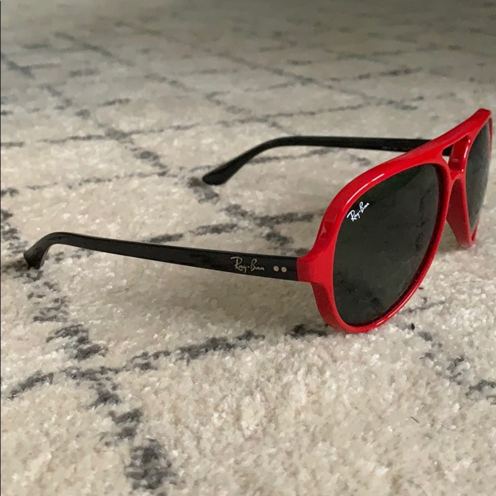 RayBan CATS 5000